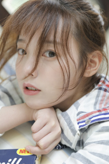 美女被打扎克的视频